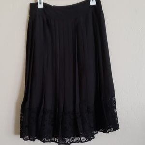 Black skirt with lace trim